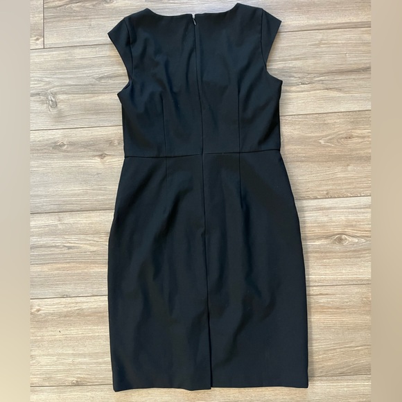 Ann Taylor Classic Scoop Neck Business Casual Black Cap Sleeve Dress 12 - Picture 7 of 13